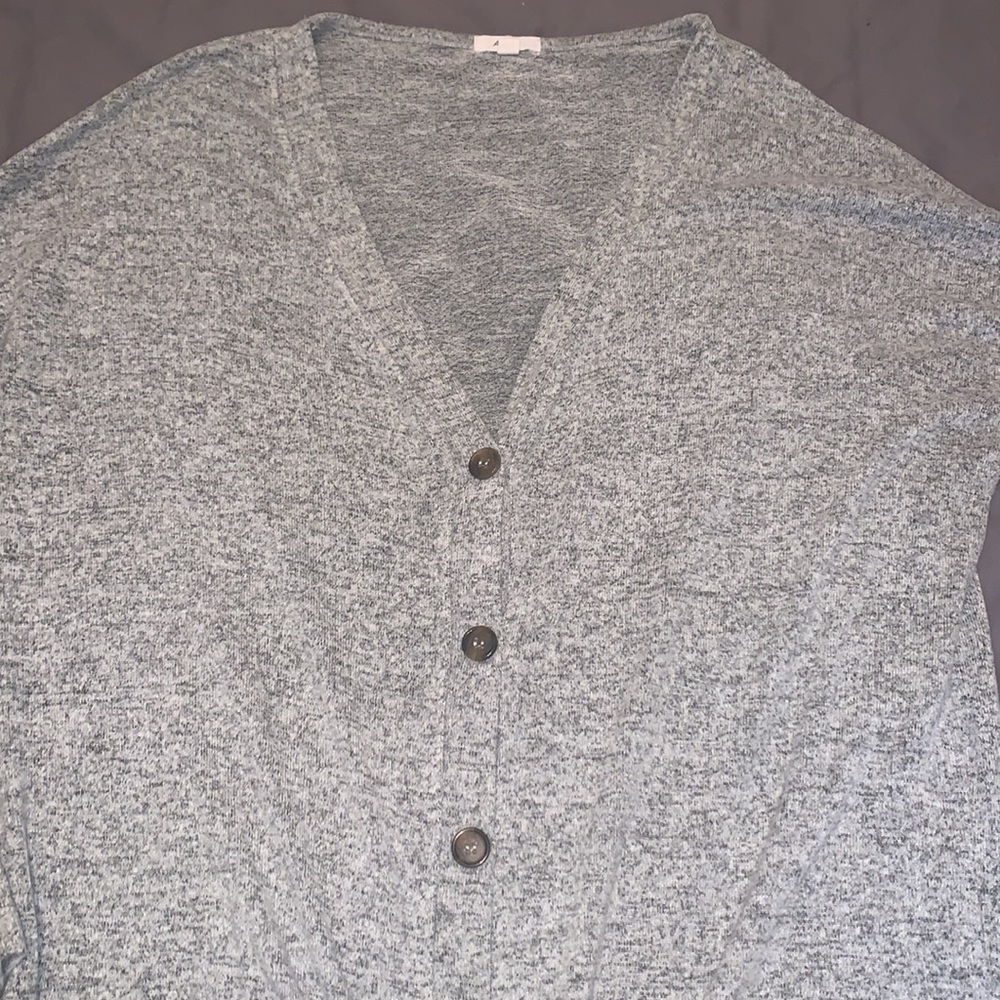 Grey button down sweater - Picture 4 of 6